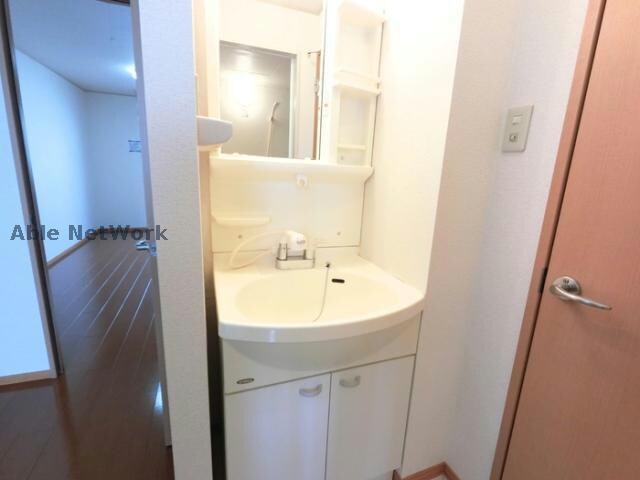 リビングタウン上並榎A・Bの物件内観写真