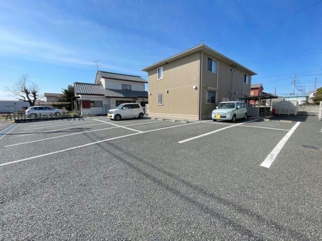 ヴィラオーネストＡの物件外観写真