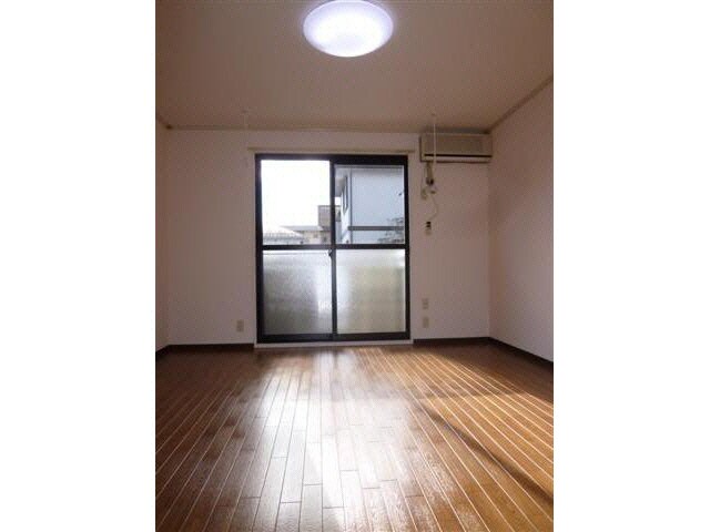 ジュネス山本の物件内観写真