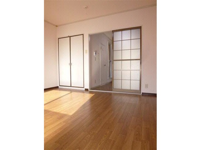 ジュネス山本の物件内観写真