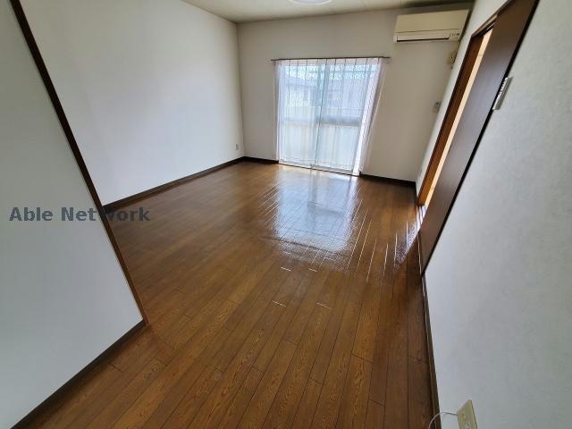 キャトルセゾンⅡの物件内観写真