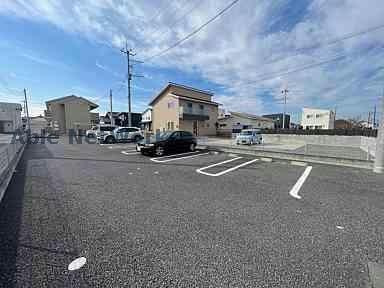 ルミナス　(佐波郡玉村町大字下新田)　の物件外観写真