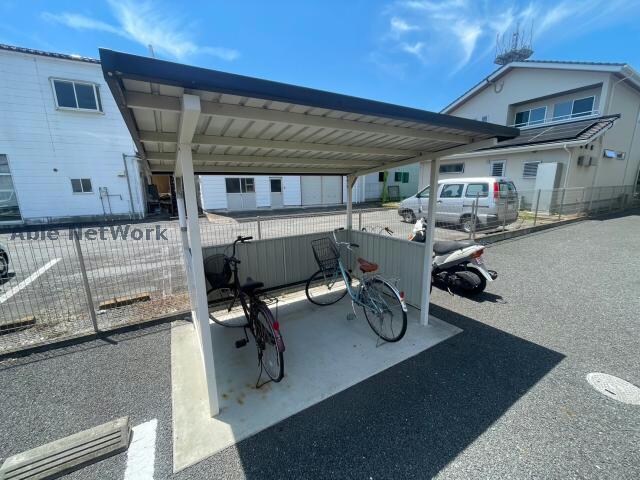 シルキーコートの物件外観写真