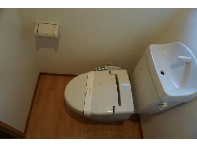 サージ　Aの物件内観写真