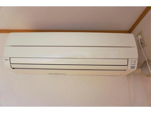 サージ　Aの物件内観写真