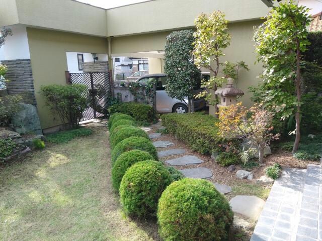 鼻高町貸住宅の物件外観写真