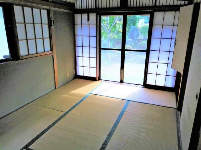 鼻高町貸住宅の物件内観写真