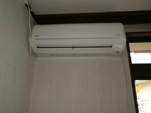 鼻高町貸住宅の物件内観写真