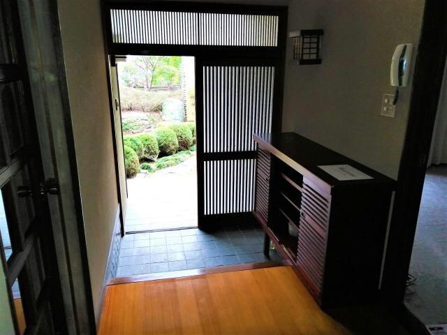 鼻高町貸住宅の物件内観写真