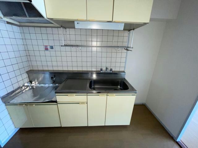 ブレーンハイム柴山の物件内観写真