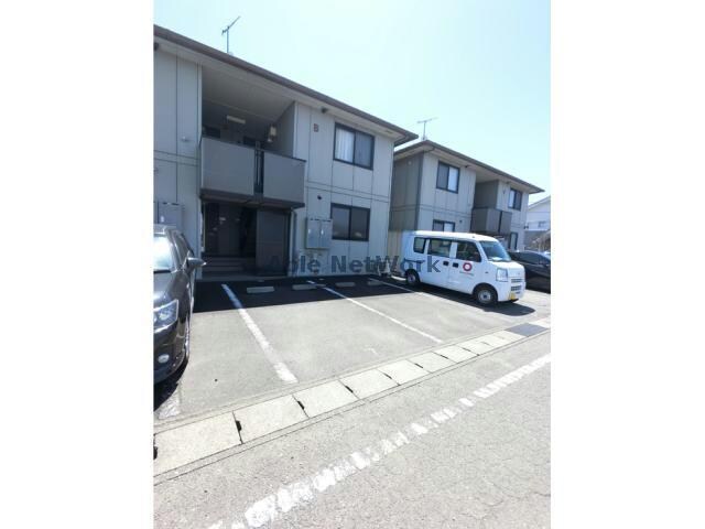 リビングタウン西浦Ａ/Ｂ/Ｃ/Ｄ/Ｅの物件外観写真