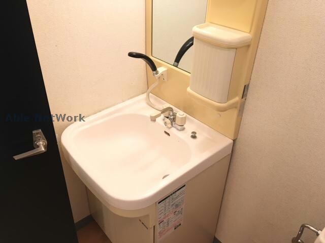 ドルフィン鼻高の物件内観写真