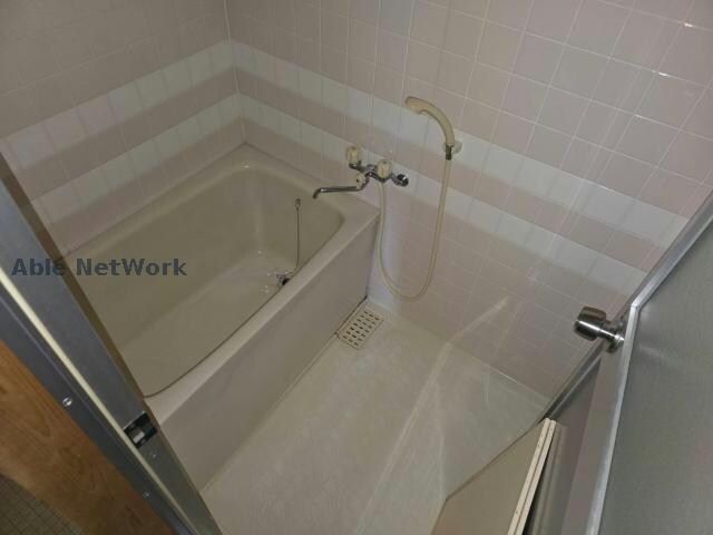 クイーンハイツ静峰の物件内観写真