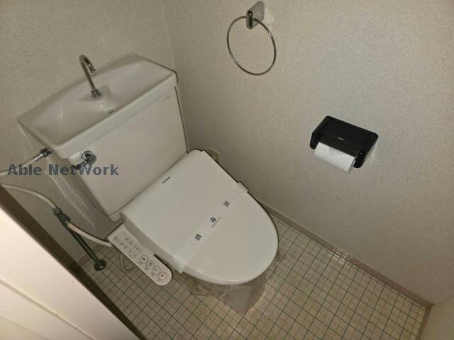 クイーンハイツ静峰の物件内観写真