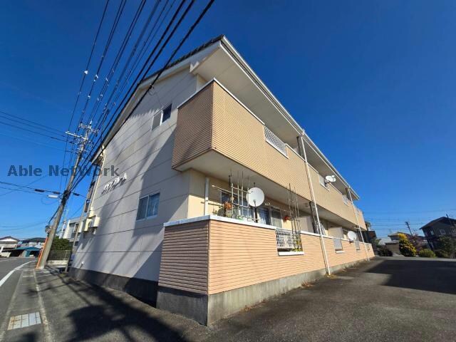 メゾンブルームの物件外観写真