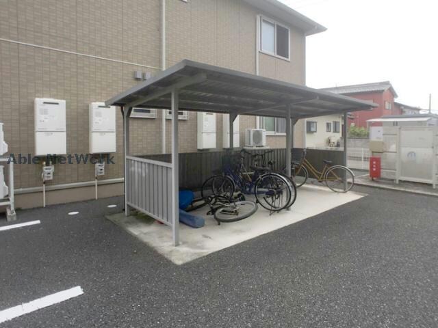 ヴィラオーネスト　Ｂの物件外観写真