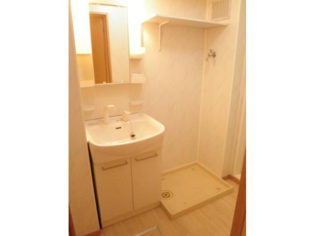 ヴィラオーネスト　Ｂの物件内観写真