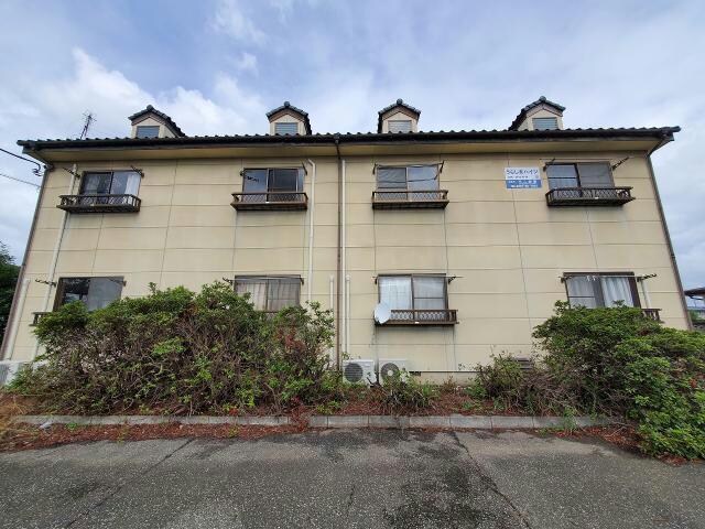 うらしまハイツの物件外観写真