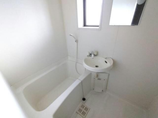 うらしまハイツの物件内観写真