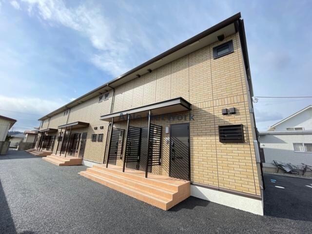 グラシアの物件外観写真