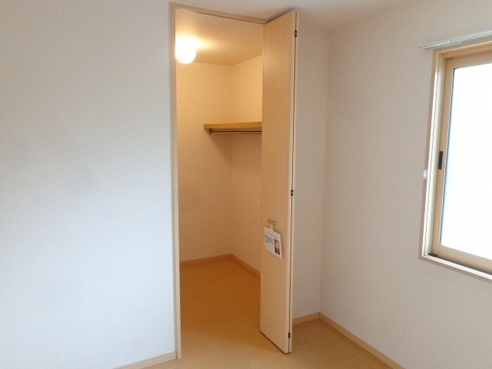 ウィルコート万々 A棟の物件内観写真