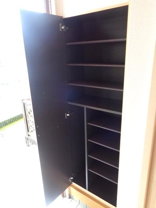 ウィルコート万々 A棟の物件内観写真