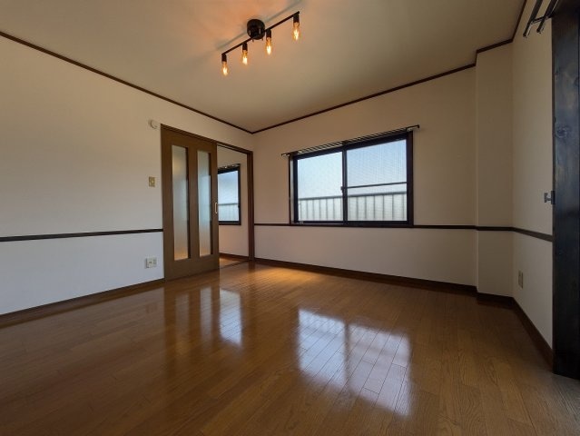 グリーンオアシス林の物件内観写真