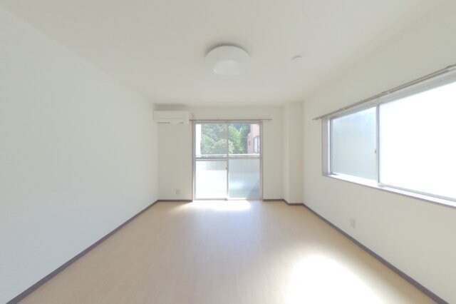 ストーク天神町の物件内観写真