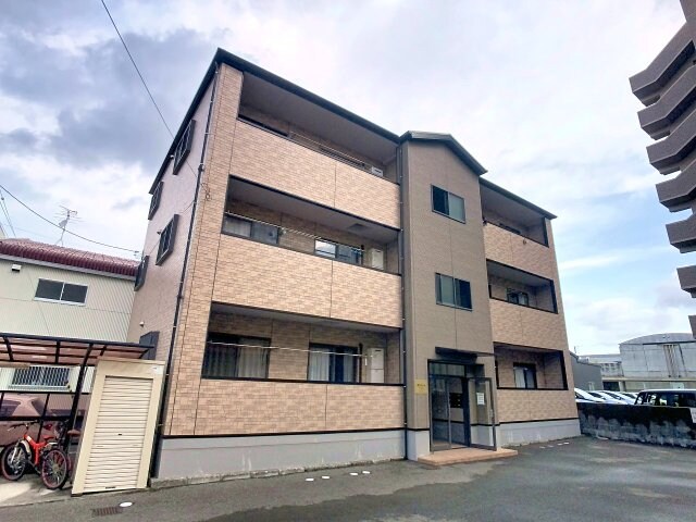 ザジテールの物件外観写真