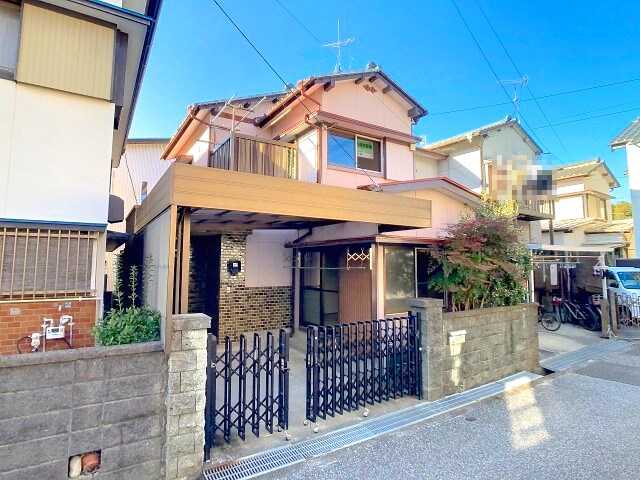 介良通駅 徒歩3分の物件外観写真