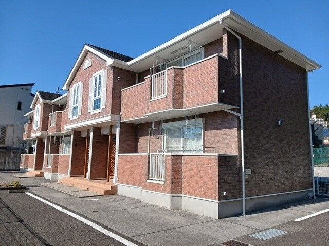 プリティーハウスの物件外観写真