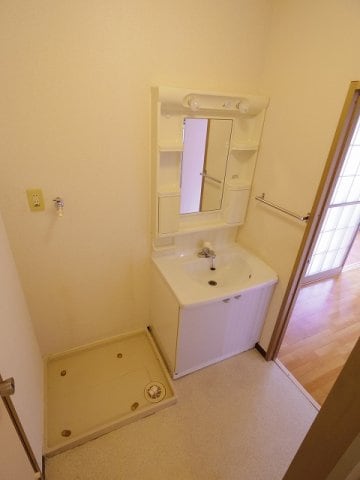 シュマンハウスの物件内観写真