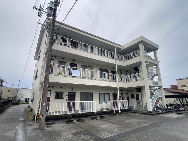 コーポ公文の物件外観写真