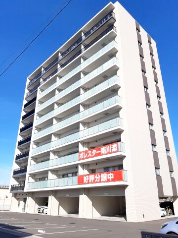 ポレスター南川添(201)の物件外観写真