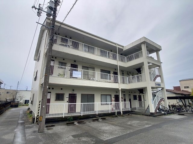 コーポ公文の物件外観写真