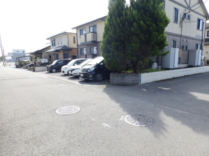 ＢＬＵＥ南金田の物件外観写真