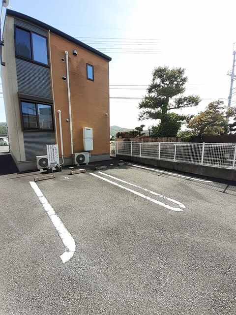 リバーサイド　リリー　Ⅱの物件外観写真