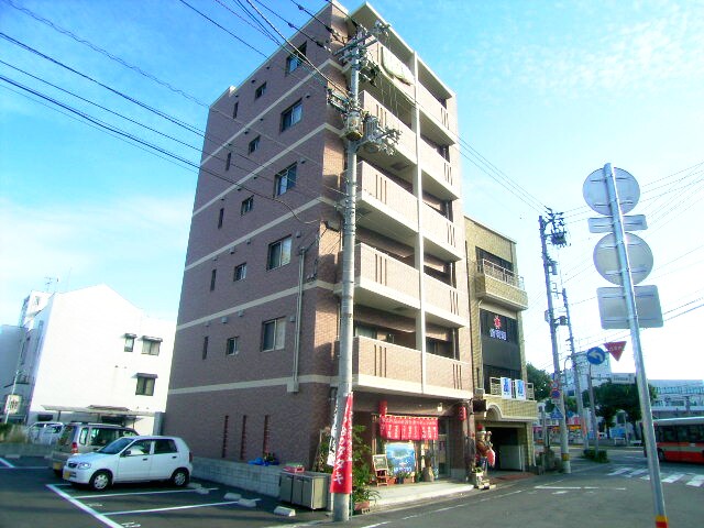 プレサージュの物件外観写真