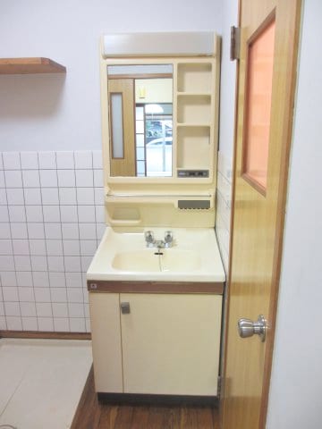 ロイヤル西町の物件内観写真