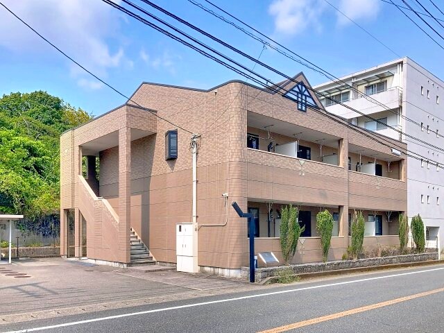 トランキーロの物件外観写真