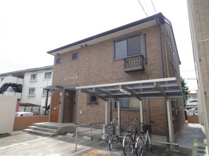 レジアスＮの物件外観写真