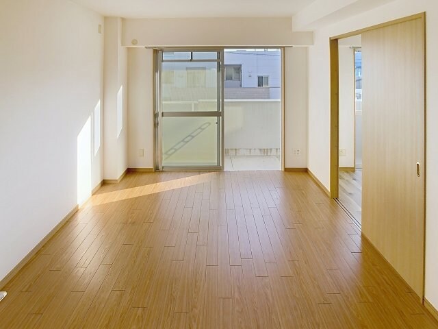 ロイヤルTの物件内観写真