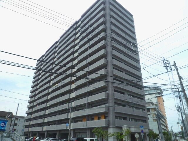 フローレンス鷹匠の物件外観写真