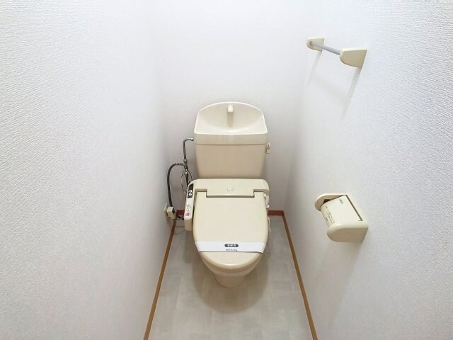 シャンポール Ⅱの物件内観写真