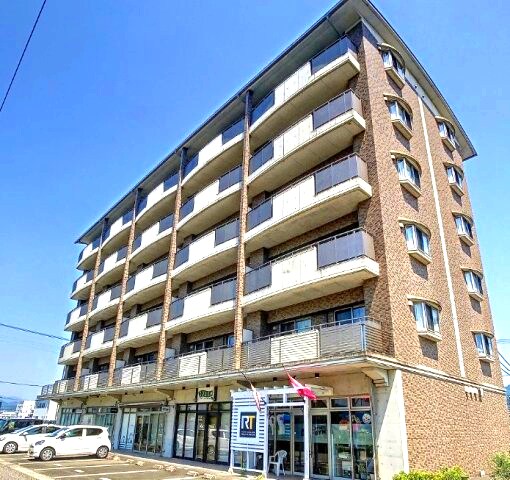 ｖｉｌｌａ ｂｒｉｃｋの物件外観写真