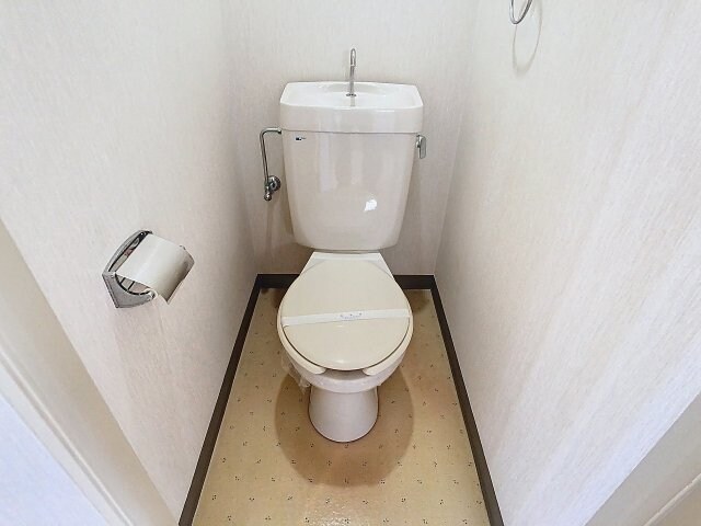 ヴィラージュ葛島の物件内観写真