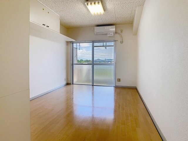 ヴィラージュ葛島の物件内観写真