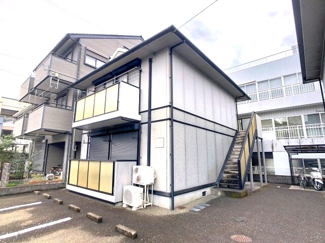 メゾンドール宮地 Ⅱの物件外観写真