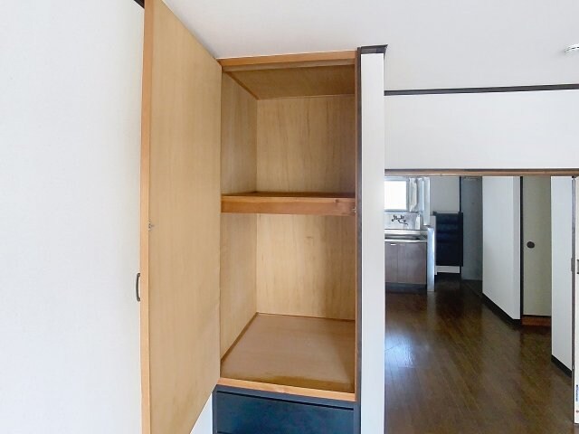 ロイヤルガーデン Ⅰの物件内観写真