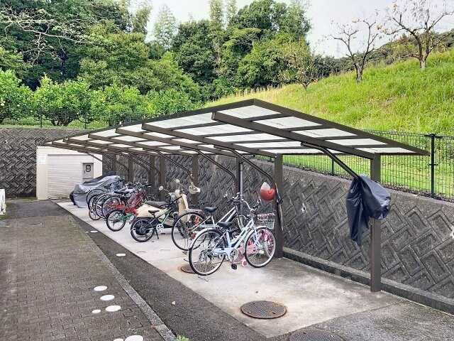 フォレスト蜂の巣Ⅱの物件内観写真